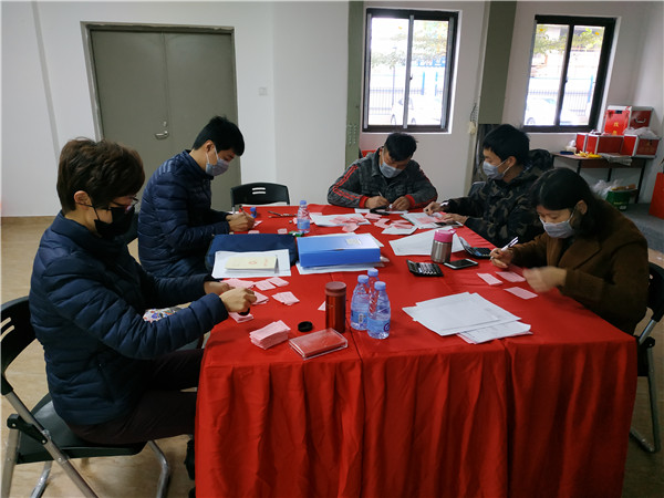 09093323qg55.jpg